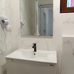 Casa De Sub Nuc