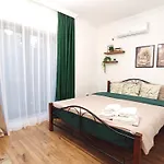 Вилла Casa De Sub Nuc