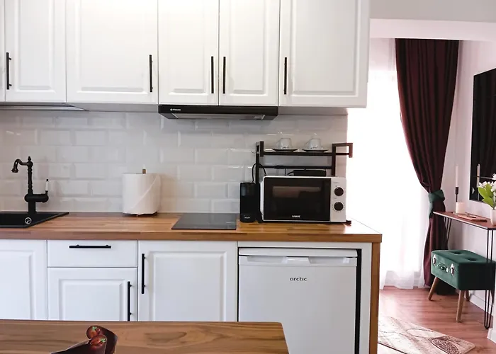 Vila Casa De Sub Nuc *